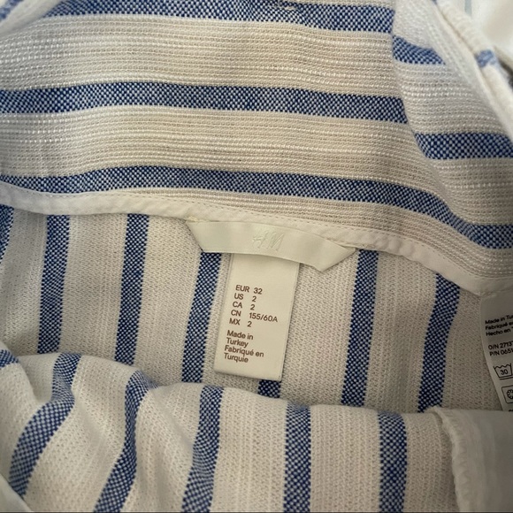 H&M mini linen skirt with pockets!! - Picture 6 of 6